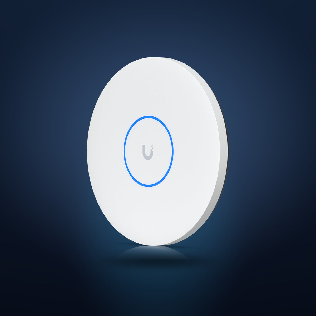 UniFi U7 Pro XG – schräg weiß
